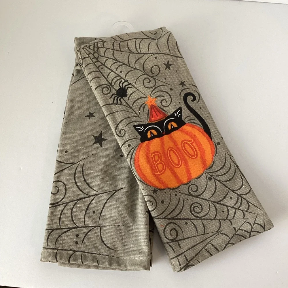 JOHANNA PARKER: 2 piece black cat kitchen towel set